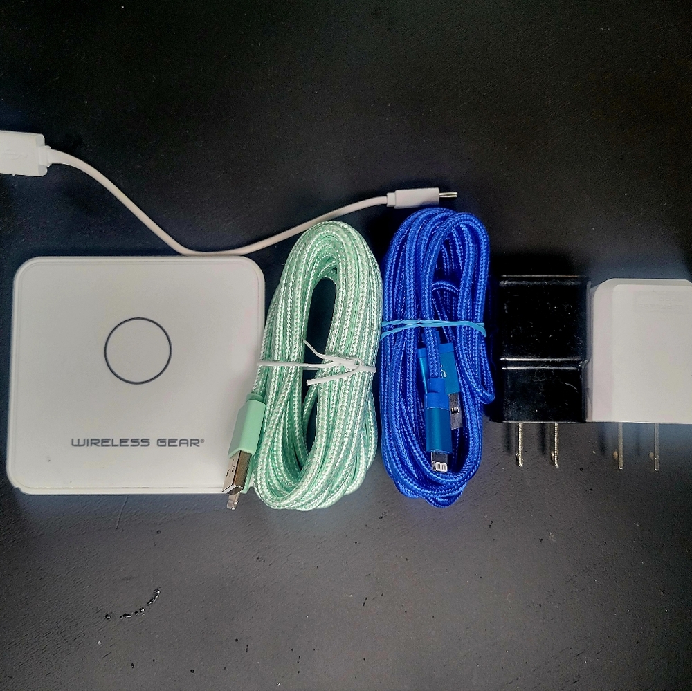 iPhone charging accessories